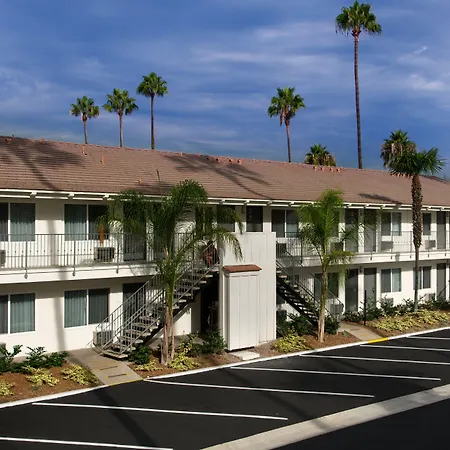 Hotel Iris - Mission Valley-San Diego Zoo-Seaworld-3